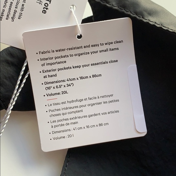 Lululemon x barre3 Cross It Off 20L Black Tote - Picture 11 of 13